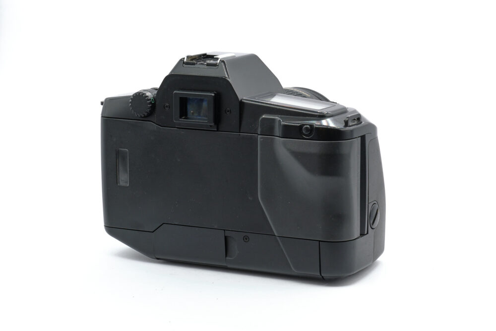 Canon EOS-650 - Canon 28-80mm f/3.5-5.6 II – Image 2