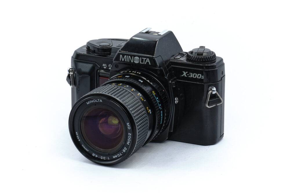 Minolta X-300s - Minolta 28-70mm f/3.5-4.8