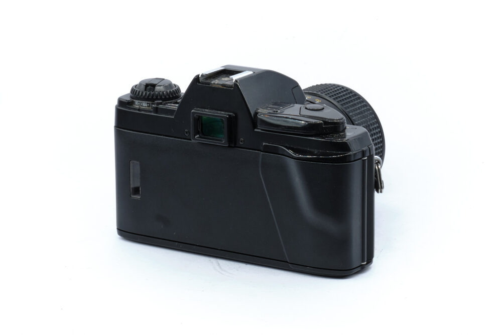 Minolta X-300s - Minolta 28-70mm f/3.5-4.8 – Image 2