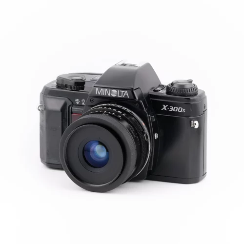 Minolta X-300s - Tamron 28mm f/2.5