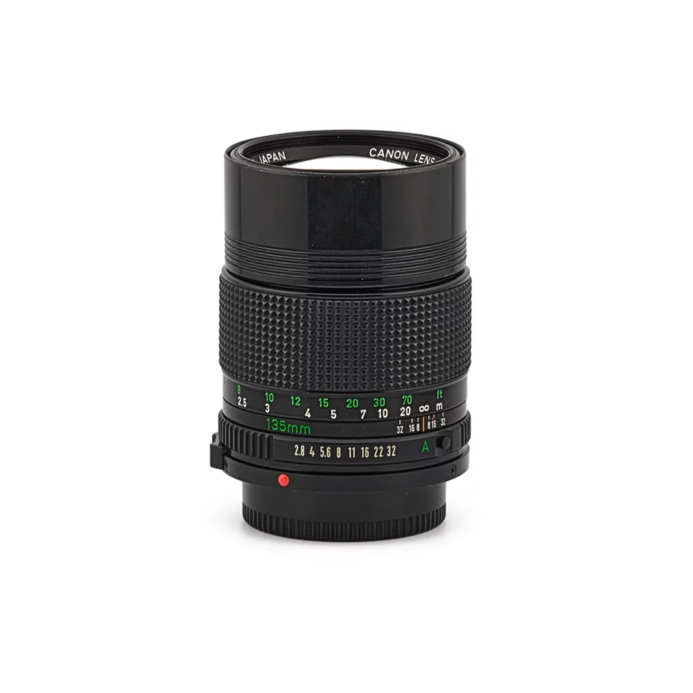 Canon FDn 135mm f/2.8