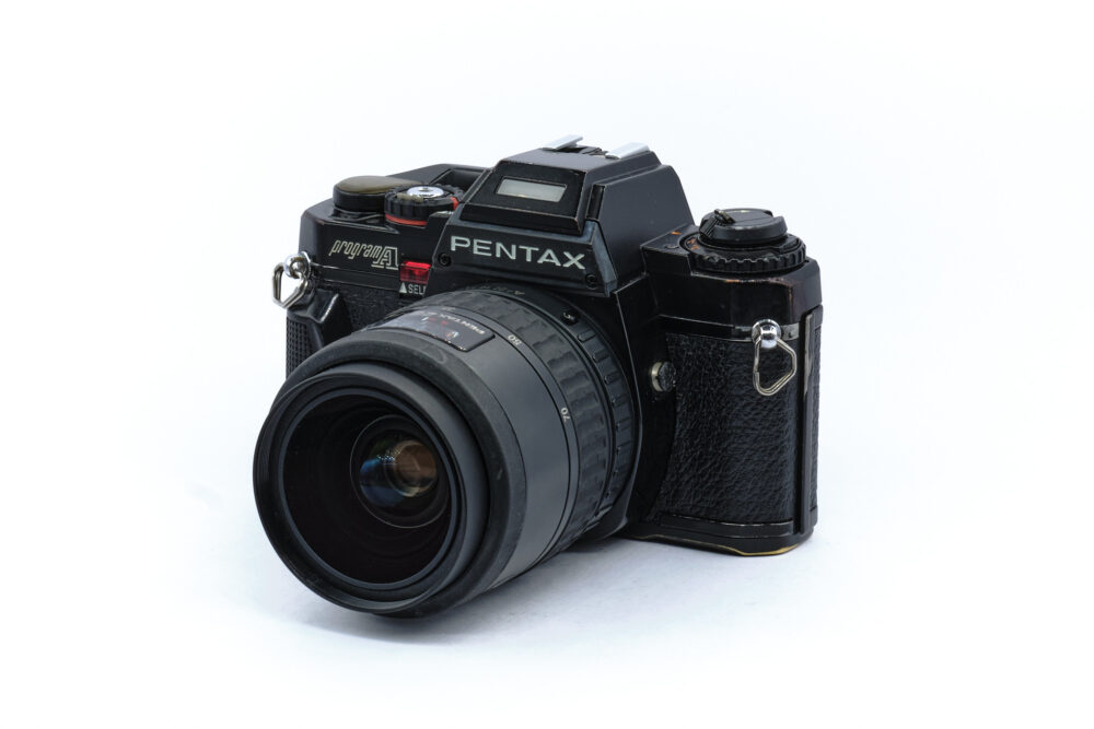 Pentax Program A - Pentax-FA 28-70mm f/4