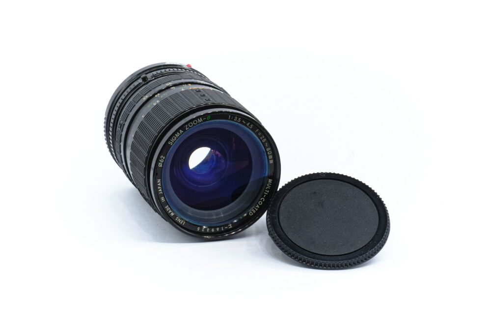 Zoom Sigma 28-80mm f/3.5-5.6 monture Canon FD