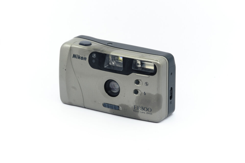 Nikon EF300