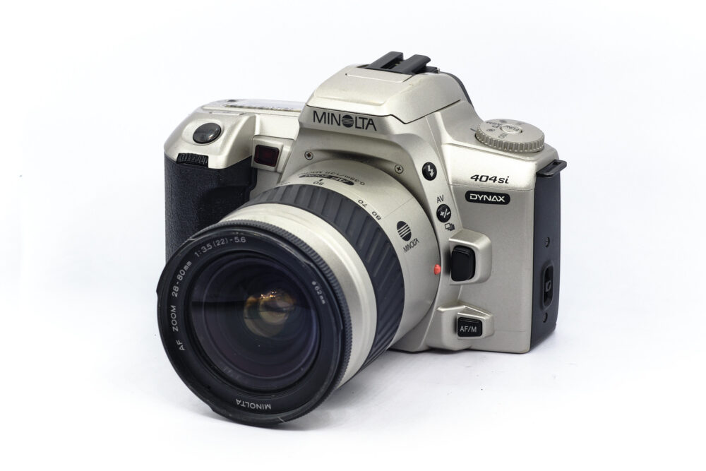 Minolta Dynax 404 SI - 28-80mm f/3.5-5.6