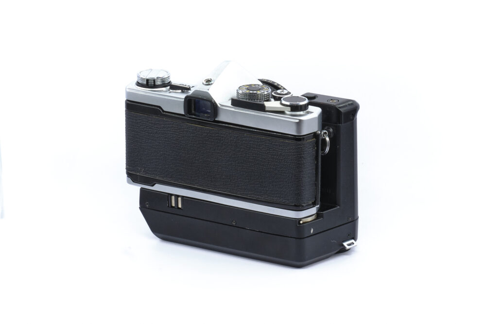 Olympus OM-1 - Zuiko 50mm f/1.8 - Winder-2 – Image 2