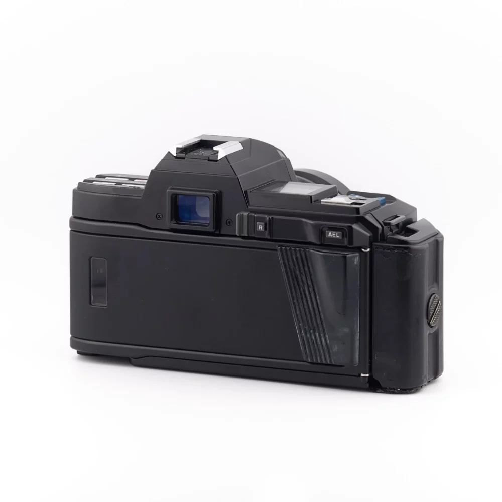 Minolta 7000 – Minolta 35-80mm f/4-5.6 – Image 2