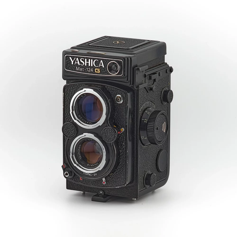 Yashica Mat 124G avec housse