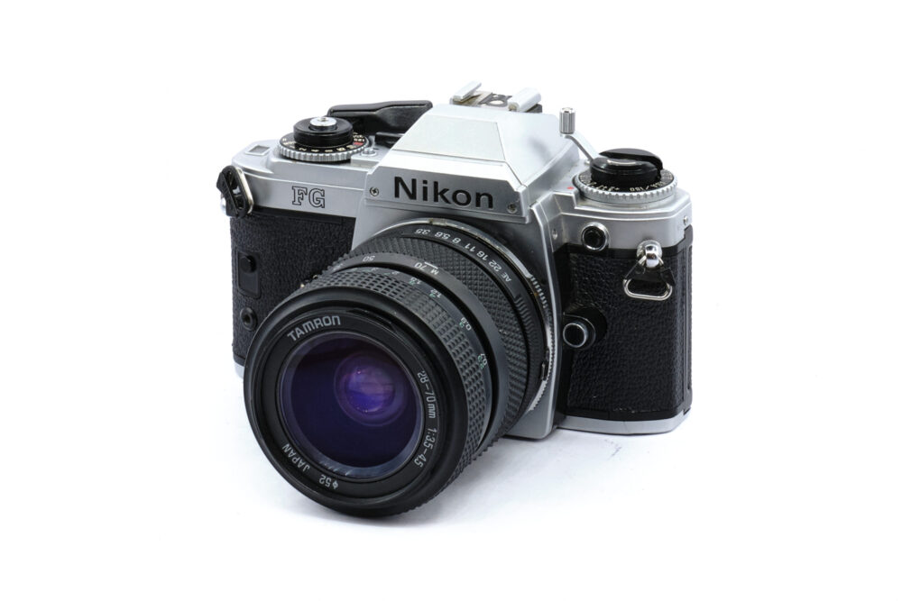 Nikon FG - Tamron 28-70mm f/3.5-4.5