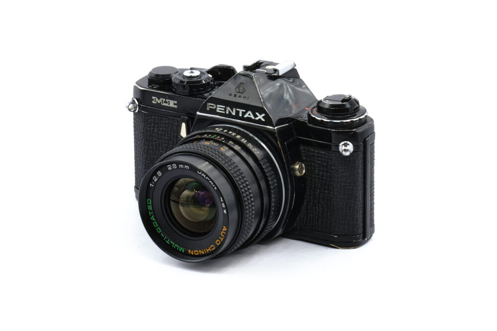 Pentax ME - Chinon 28mm f/2.8