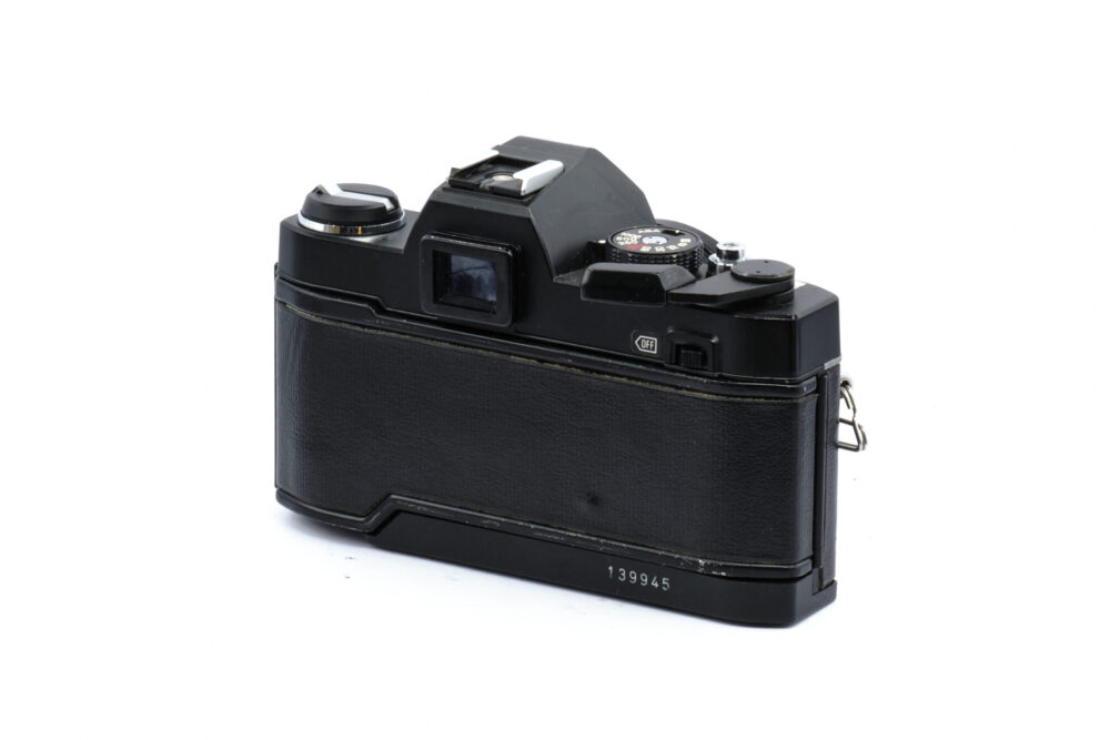 Konica Autoreflex TC - Hexanon 50mm f/1.7 – Image 2