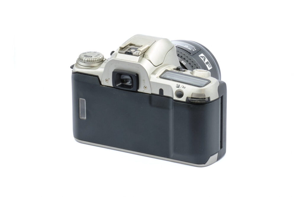 Pentax MZ-50 - Tokina 28-70mm f/3.5-5.6 – Image 2