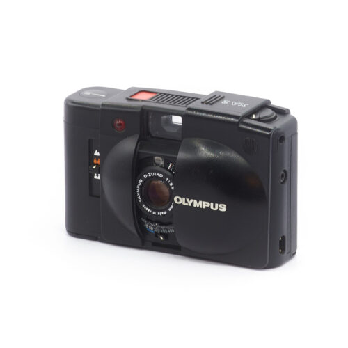 Olympus XA2