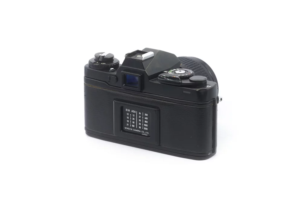 Minolta XD-7 - Rokkor 50mm f/3.5 Macro – Image 2