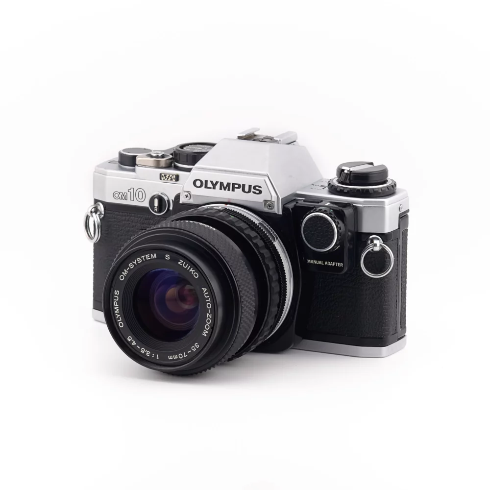 Olympus OM-10 - 35-70 f/3.5-4.5 - Manual Adapter