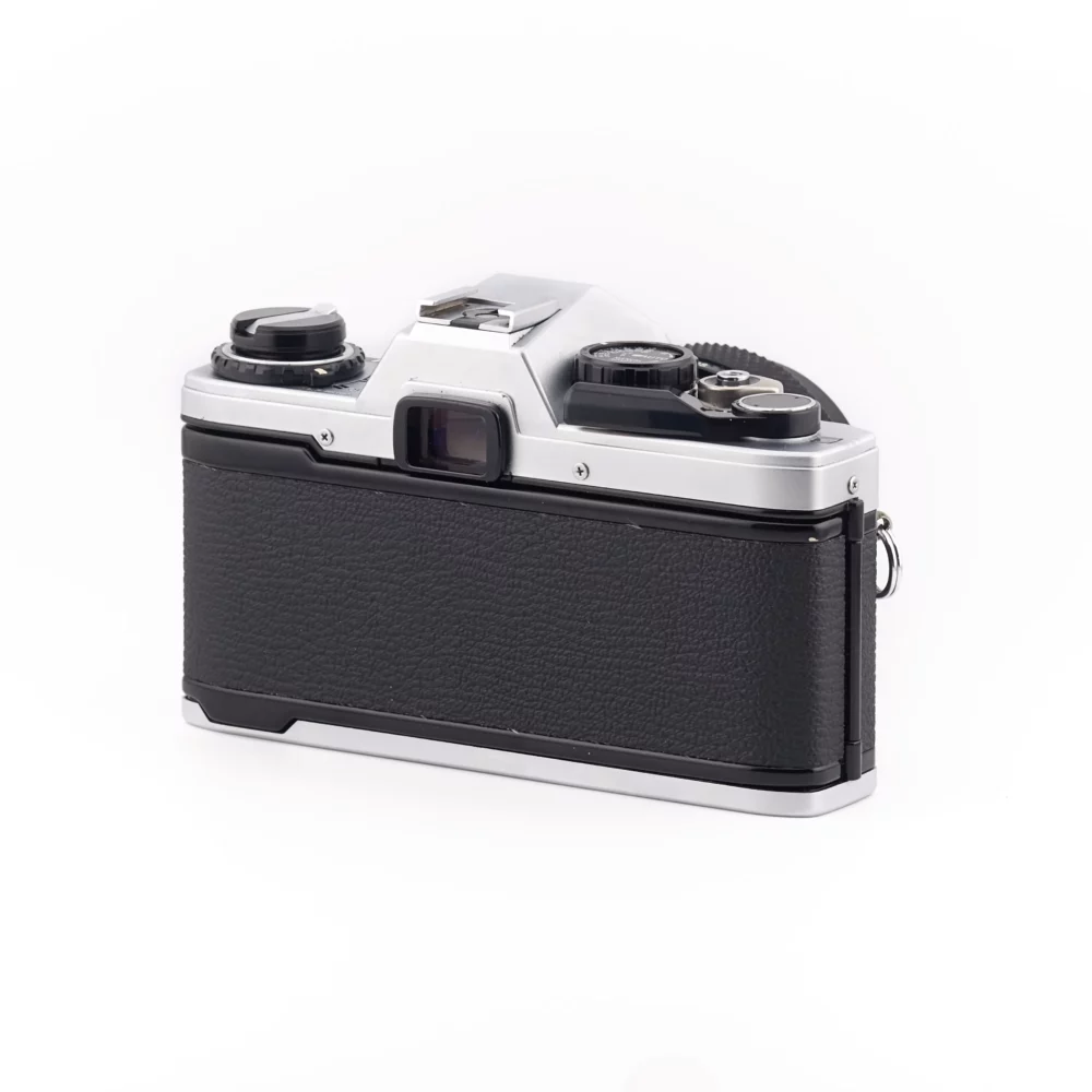 Olympus OM-10 - 35-70 f/3.5-4.5 - Manual Adapter – Image 2