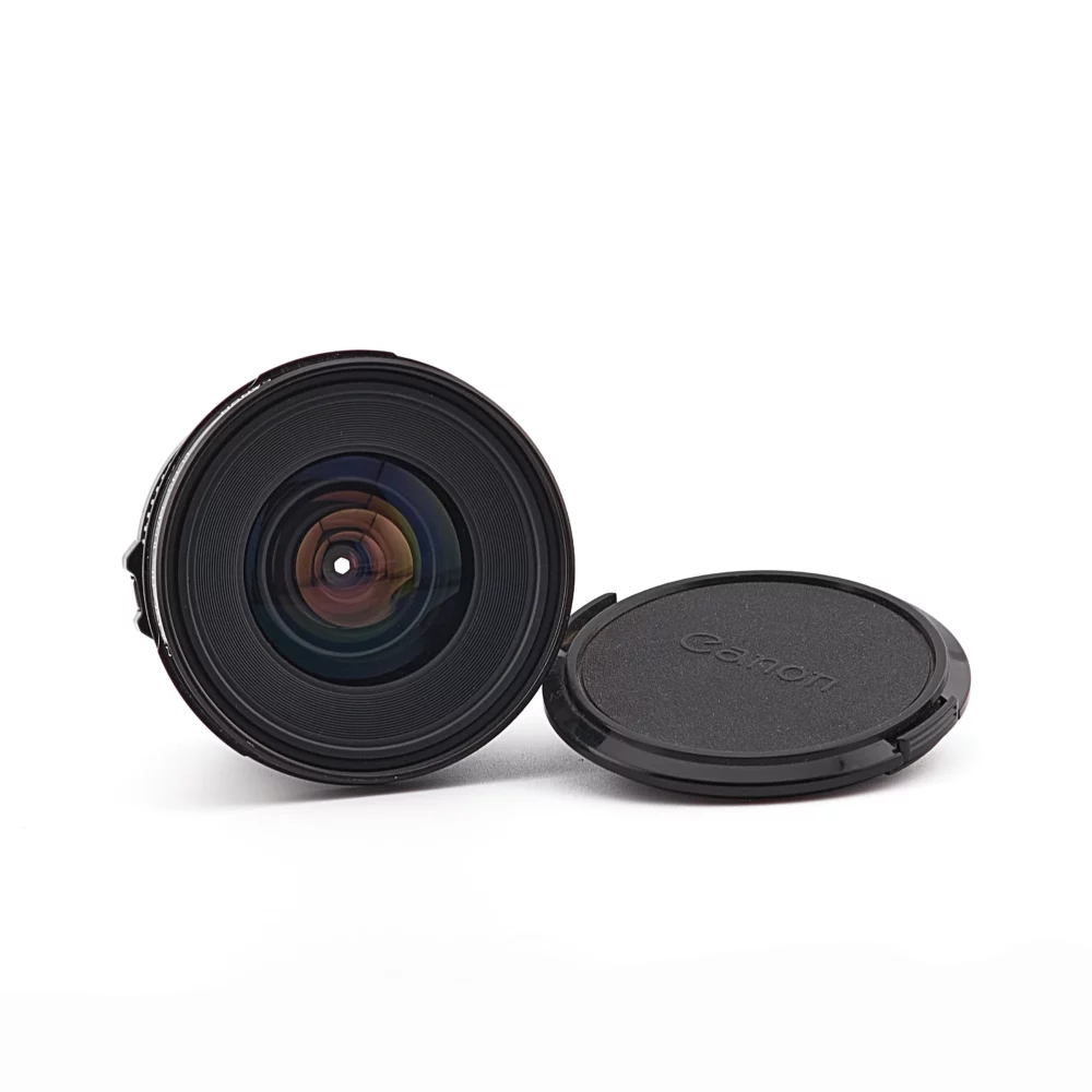 Canon FDn 20 mm f/2.8