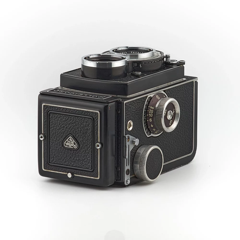 Rolleicord V avec housse – Image 3