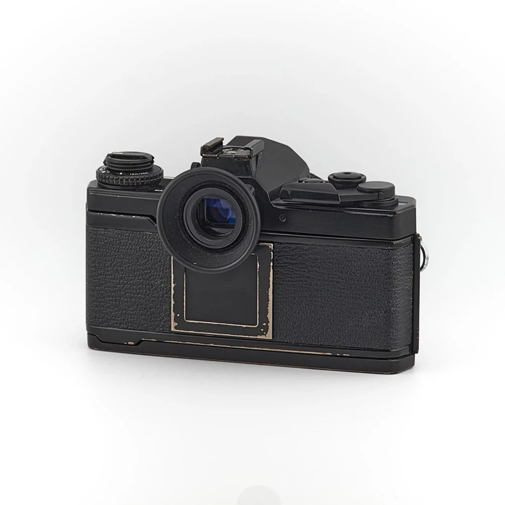 Olympus OM‑4 Ti – 50 mm f/1.7 – Image 2