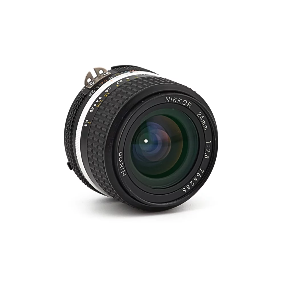 Nikkor AI-S 24mm f/2.8 – Image 2