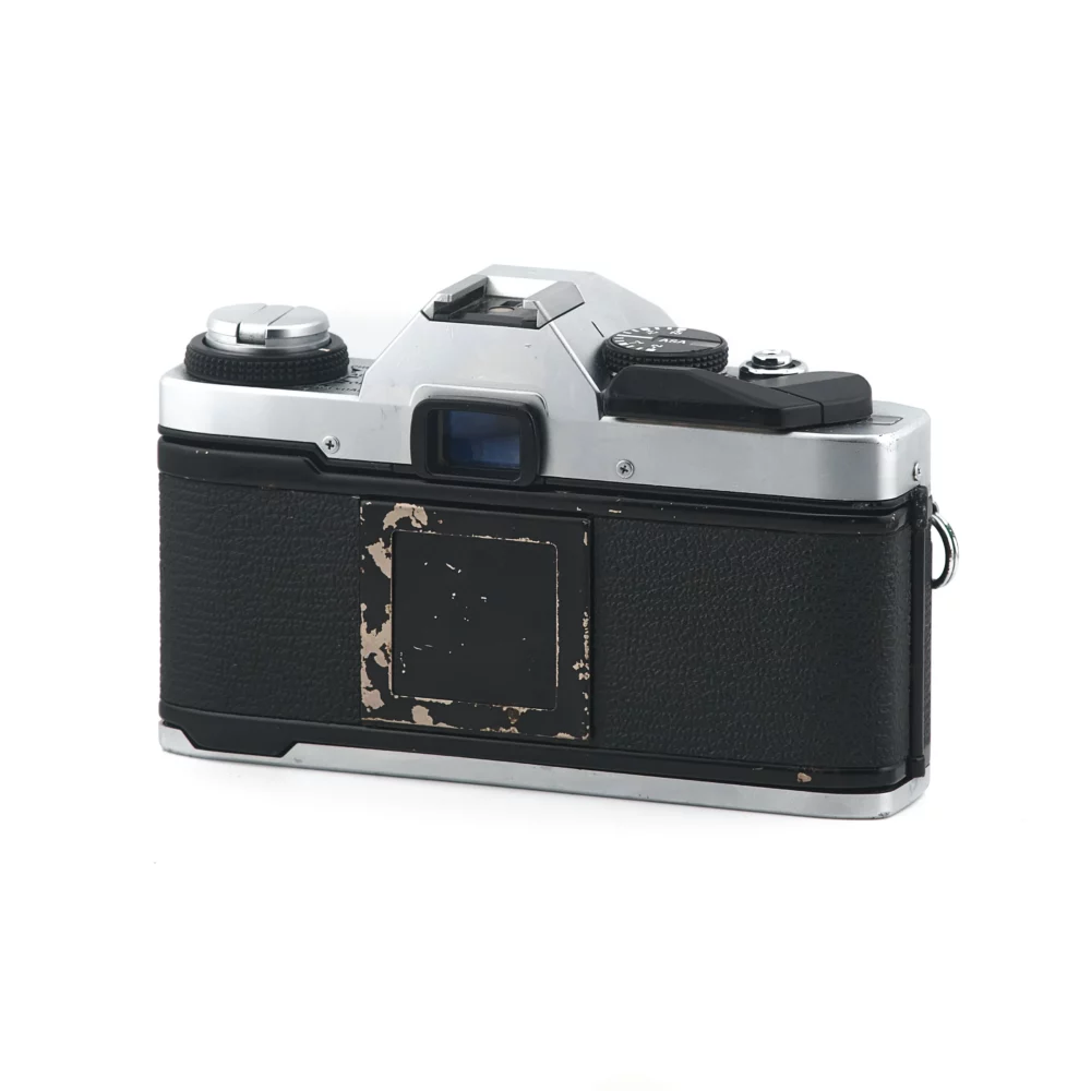 Olympus OM-20 – Luxon 50mm f/1.7 – Image 2