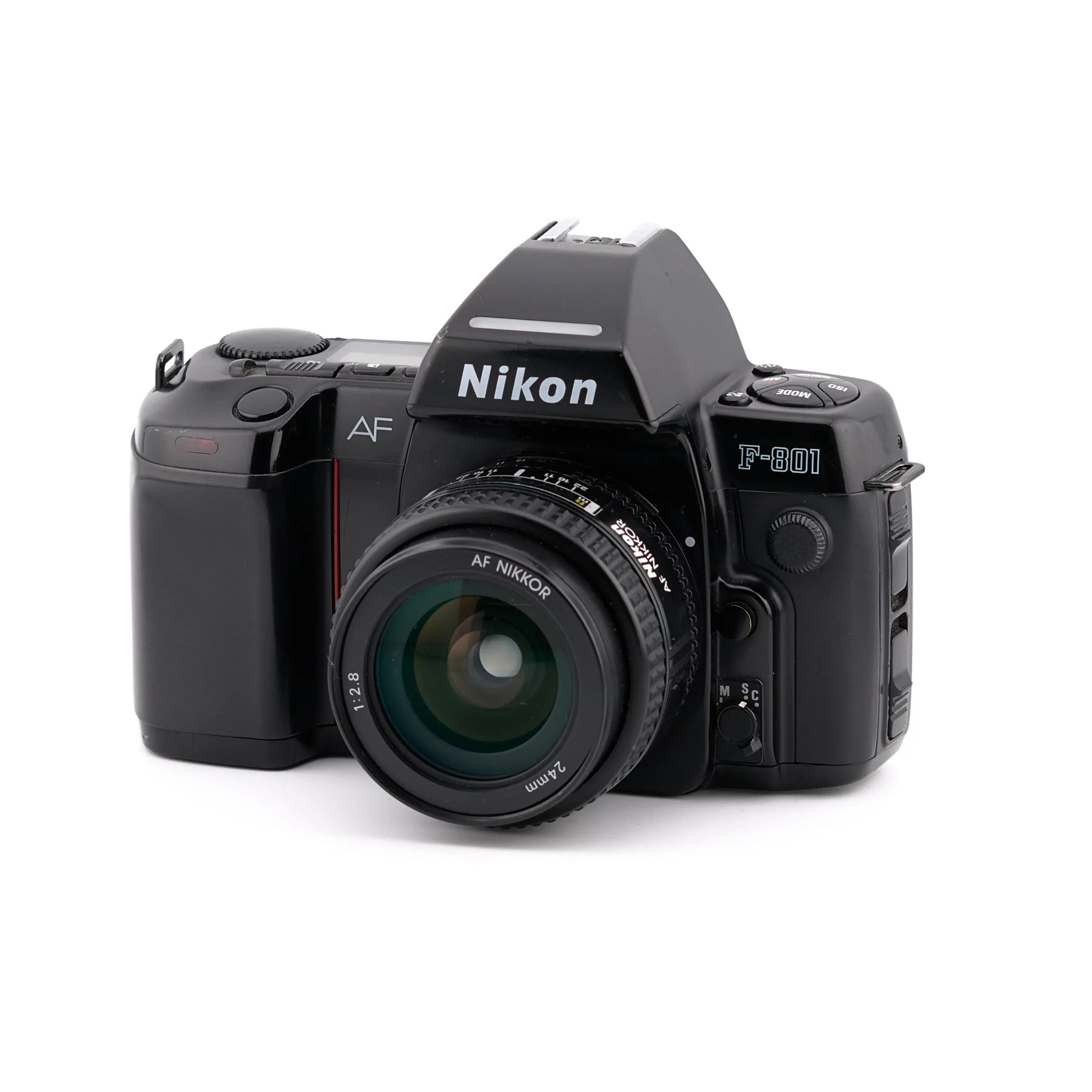 Nikon F-801 – Nikkor AF 24mm f/2.8 Nikon F-801 - Nikkor AF 24mm f/2.8