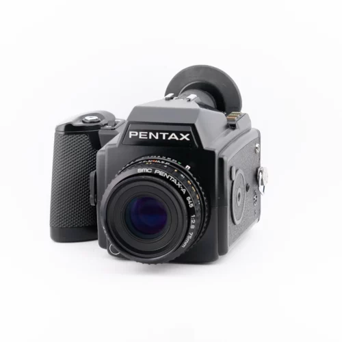 Pentax 645 - Pentax-A 75mm f/2.8