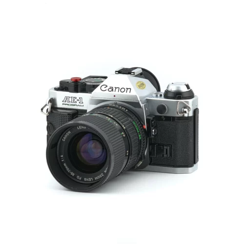 Canon AE-1 Program - Chrome - Canon FDn 35-70mm f/4 — ÉDITION ATELIER