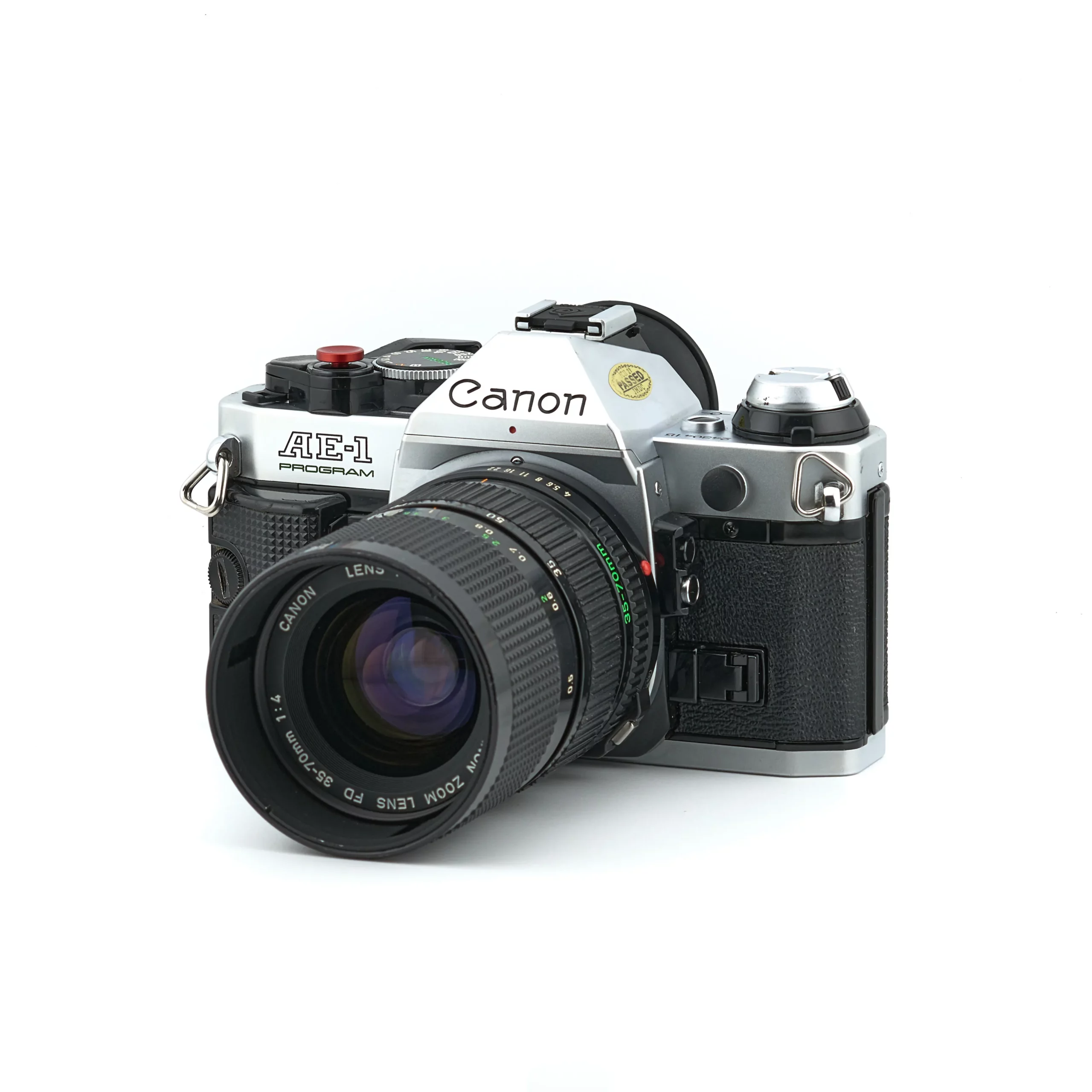 Canon AE-1 Program – Chrome – Canon FDn 35-70mm f/4 — ÉDITION ATELIER Canon AE-1 Program - Chrome - Canon FDn 35-70mm f/4 — ÉDITION ATELIER