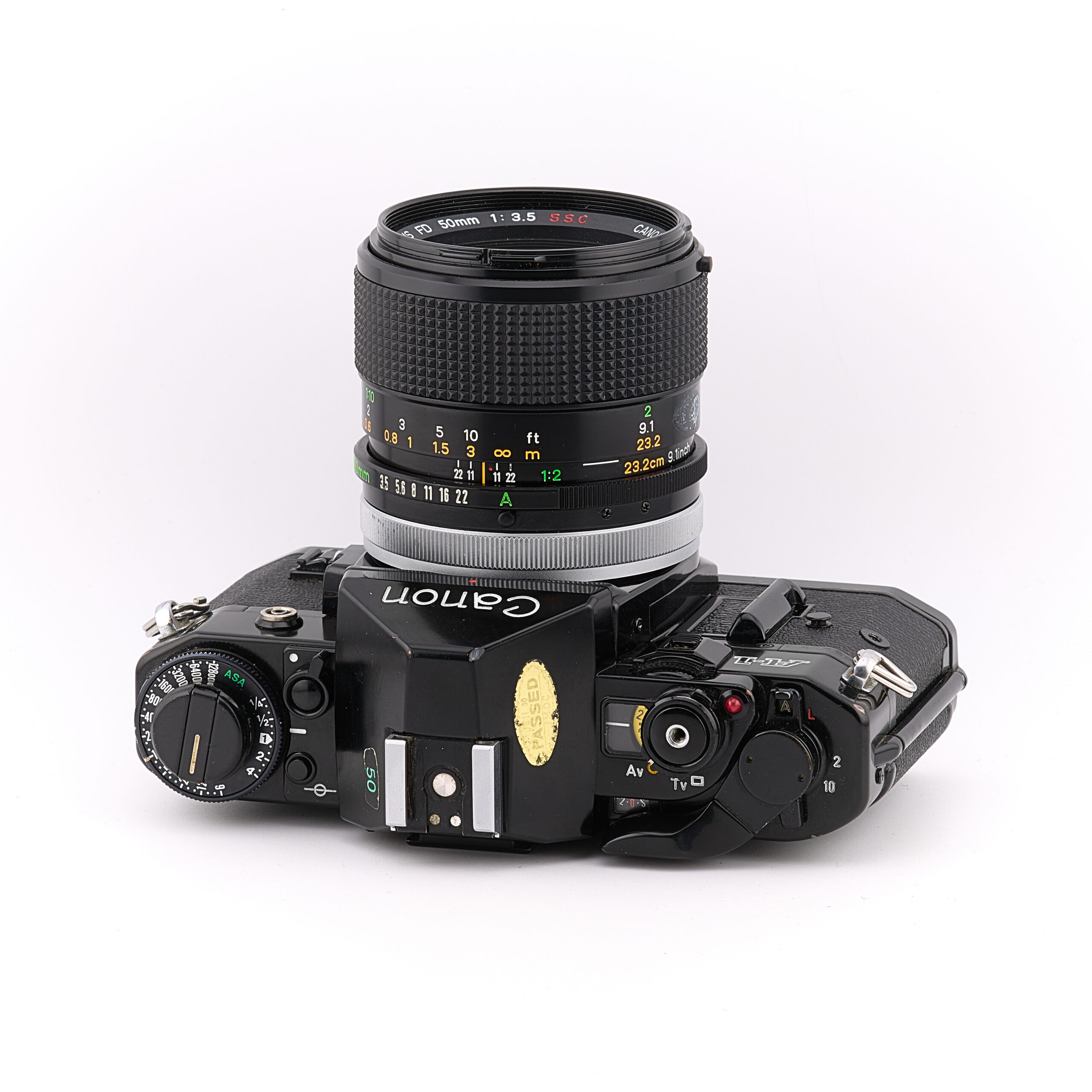 Canon A-1 — Canon Macro FD 50mm f/3.5 S.S.C. Canon A-1 — Canon Macro FD 50mm f/3.5 S.S.C. reconditionné (3)