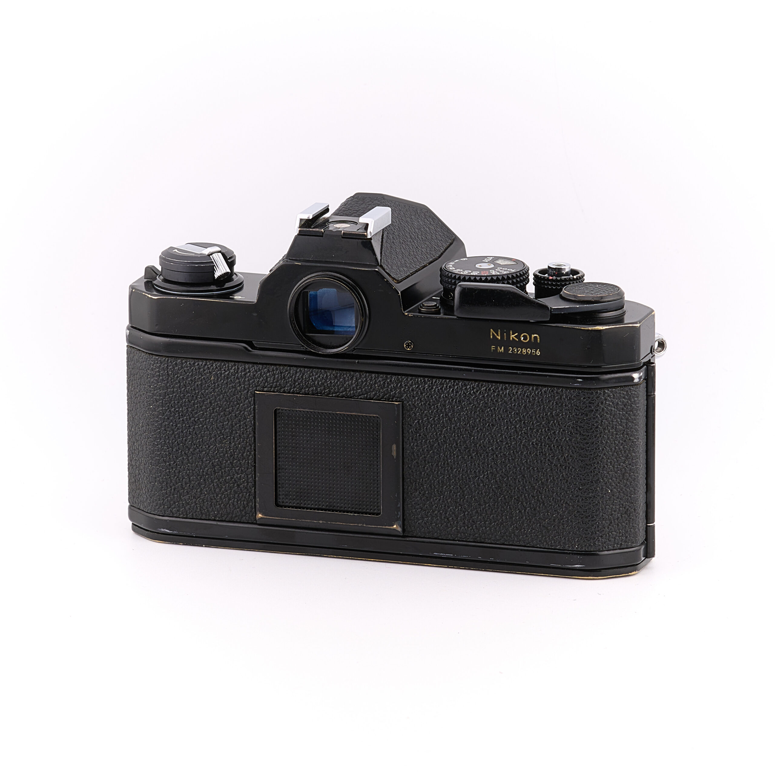 Nikon FM — Nikon Series E 28mm f/2.8 Nikon FM — Nikon Series E 28mm f/2.8 reconditionné (2)