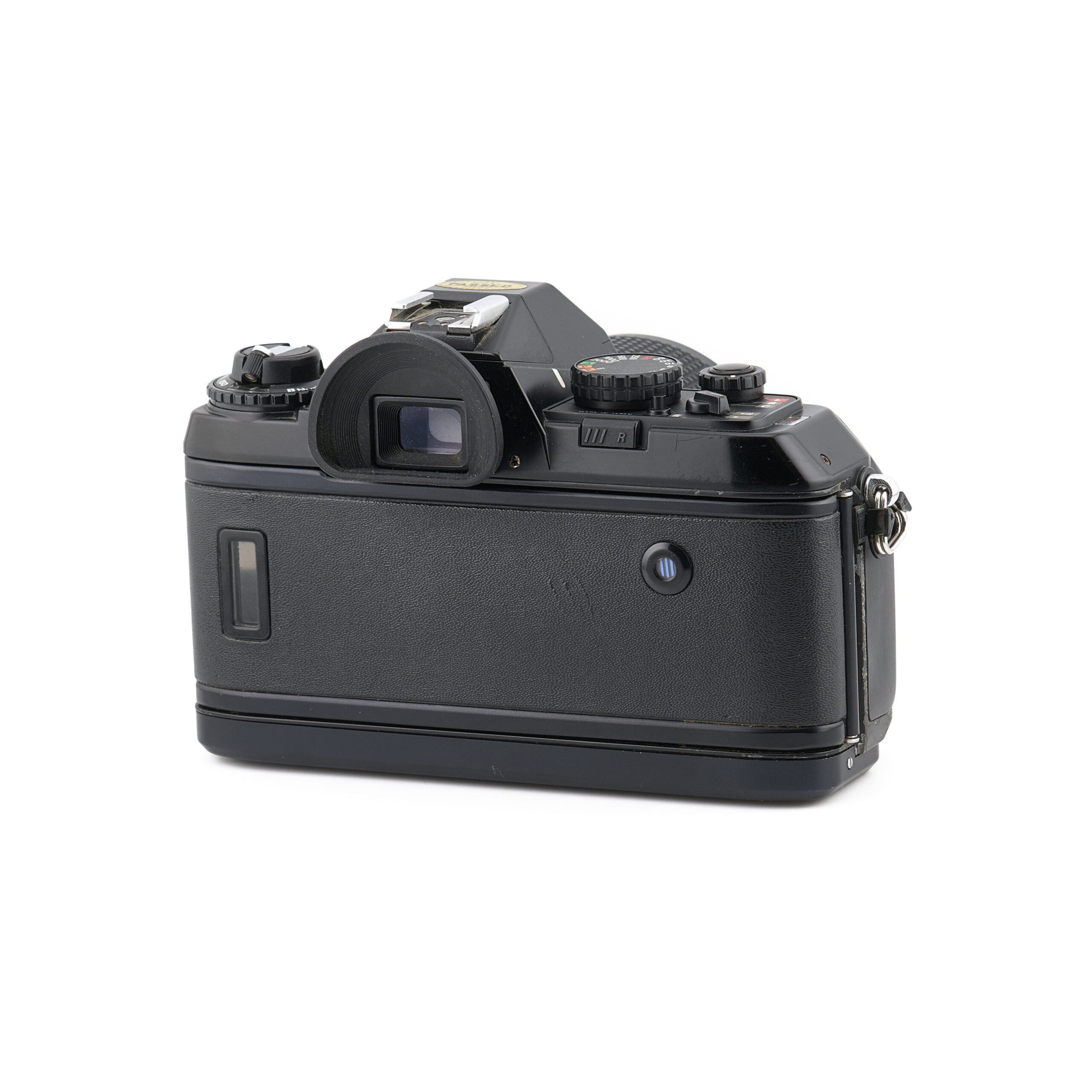 Nikon F-301 – Nikkor 28-50mm f/3.5 Nikon F-301 - Nikkor 28-50mm f/3.5 – Image 2