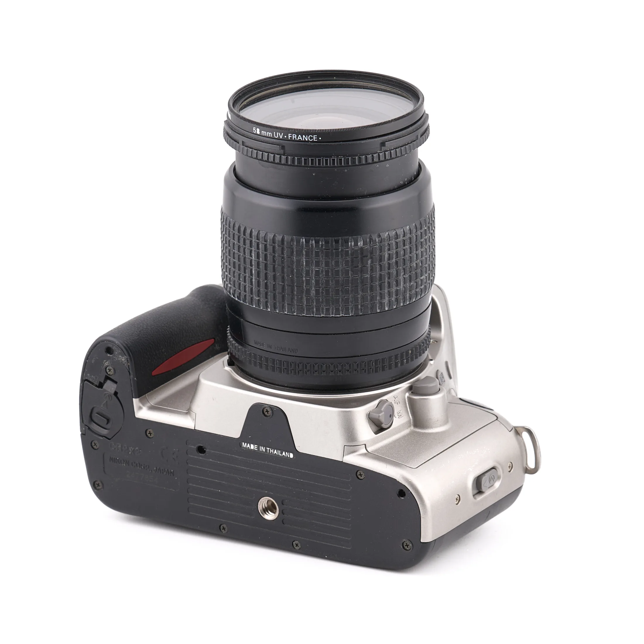 Nikon F55 — Nikon AF Nikkor 28-80mm f/3.5-5.6D Nikon F55 — Nikon AF Nikkor 28-80mm f/3.5-5.6D reconditionné garanti 6 mois (4)